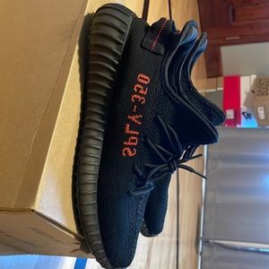 Yeezy 350 bred
